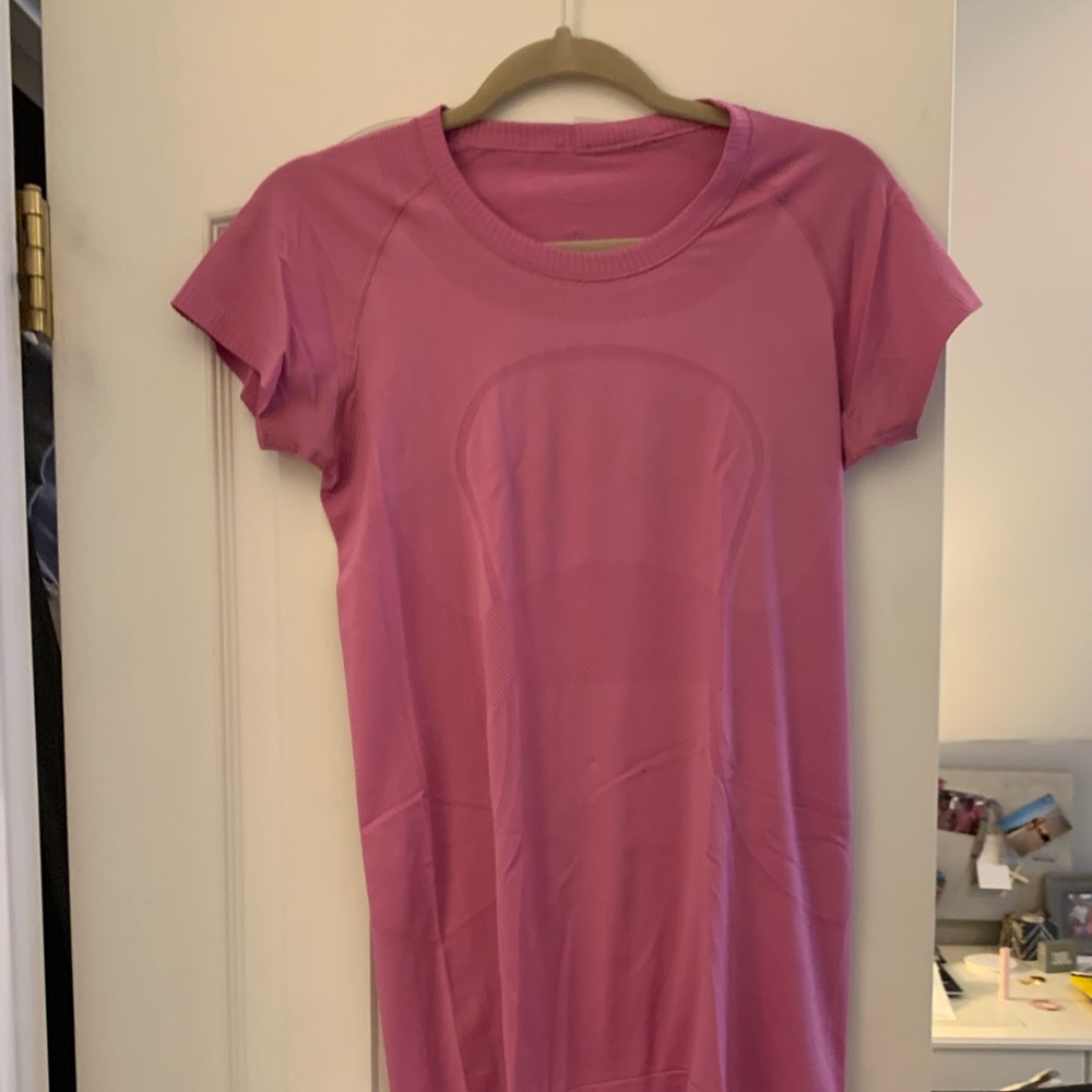 Lululemon Swiftly Tech Top Size 8